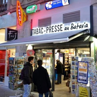 Enseigne du tabac presse - Agencement Le Batavia Annecy 74